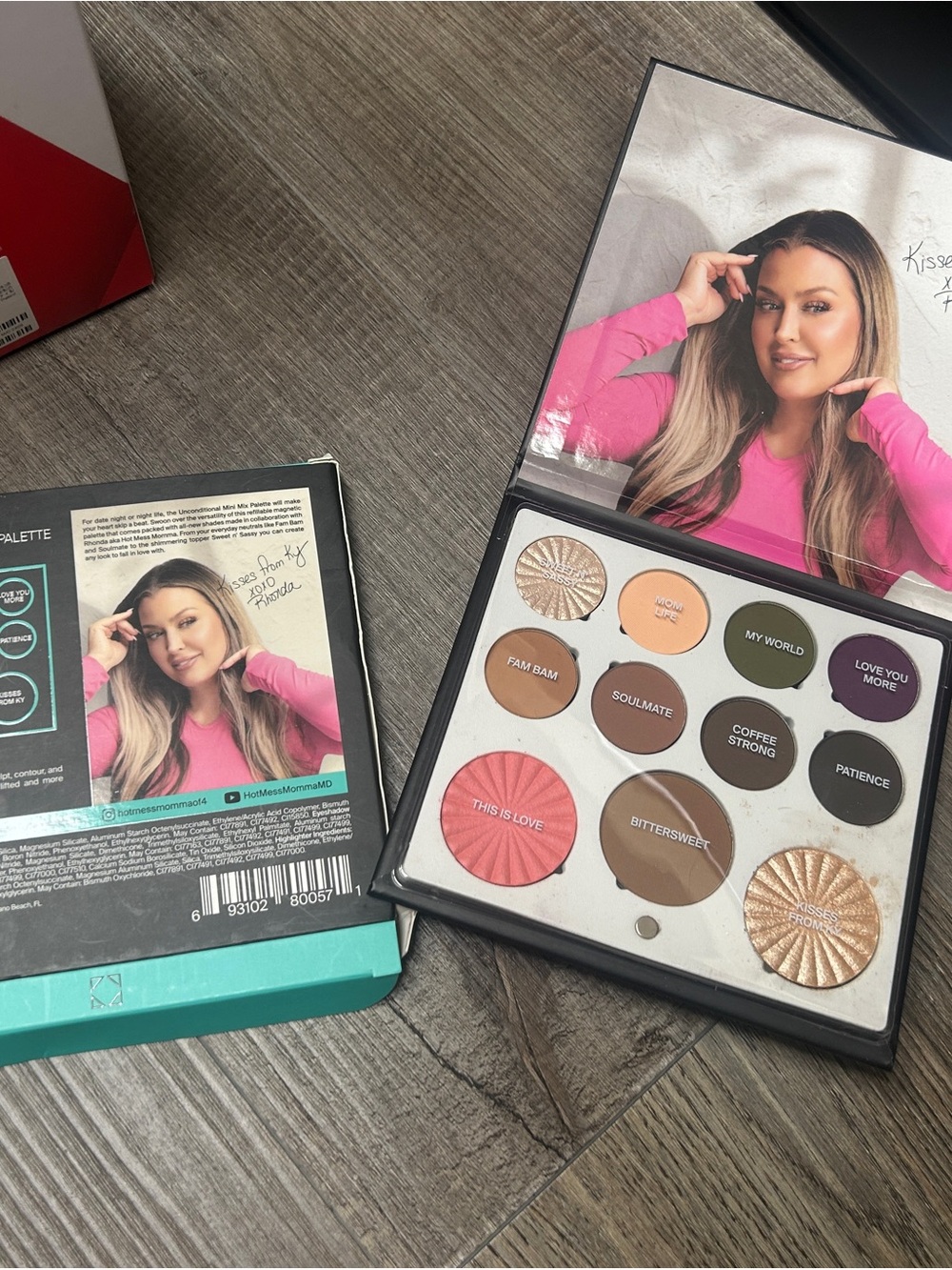 OFRA x Hot Mess Momma mini mix makeup pallete